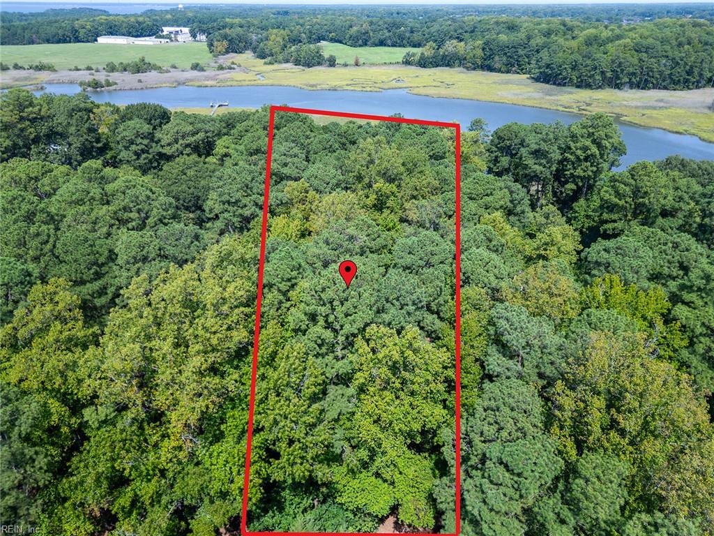 1350 Moyer Rd Property Photo 3