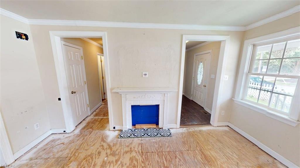 6651 Hudson Ave Property Photo 8