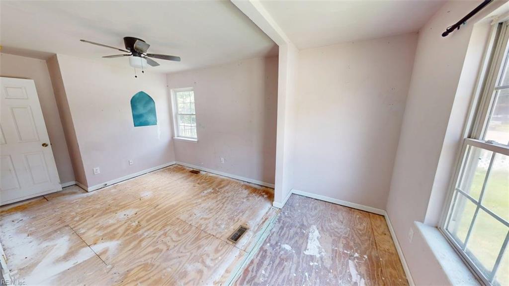6651 Hudson Ave Property Photo 15