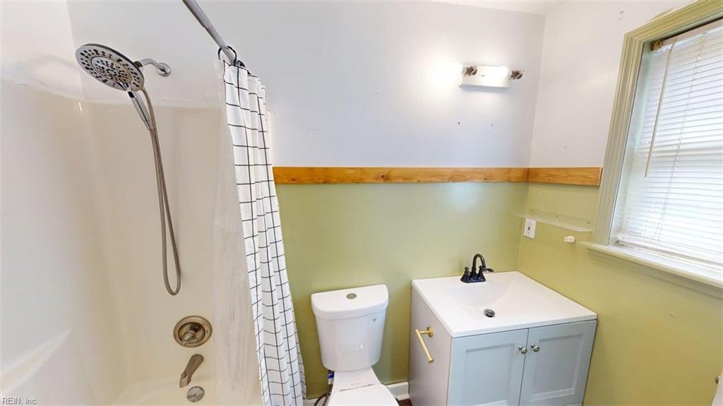 6651 Hudson Ave Property Photo 21