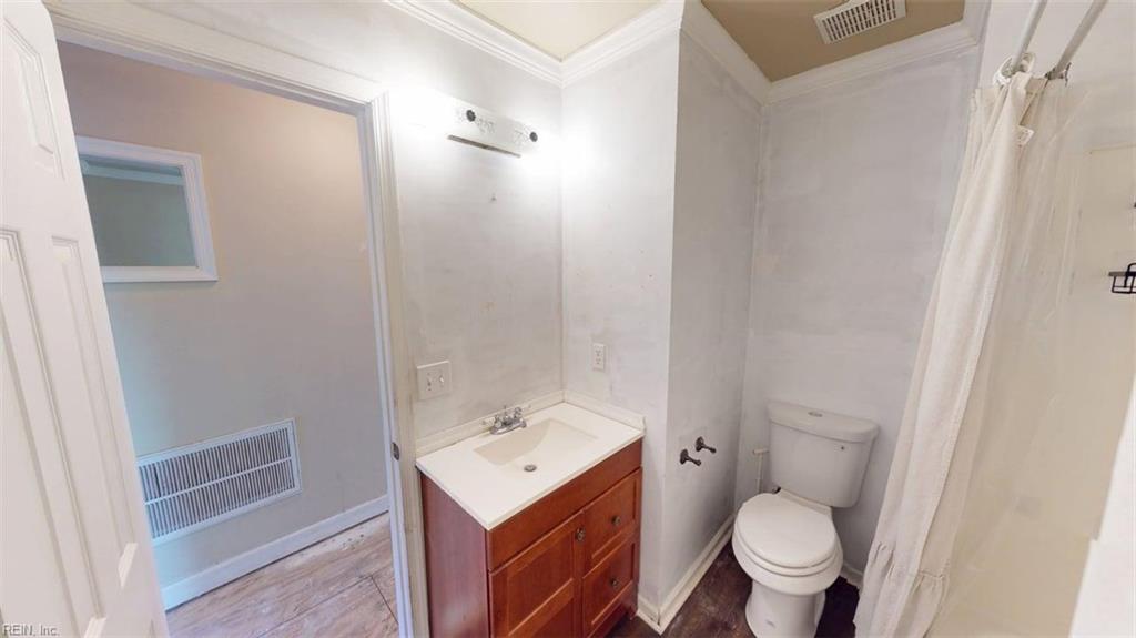 6651 Hudson Ave Property Photo 22