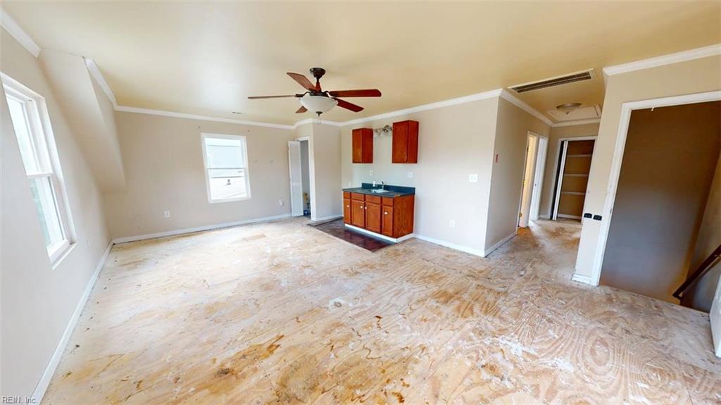 6651 Hudson Ave Property Photo 25