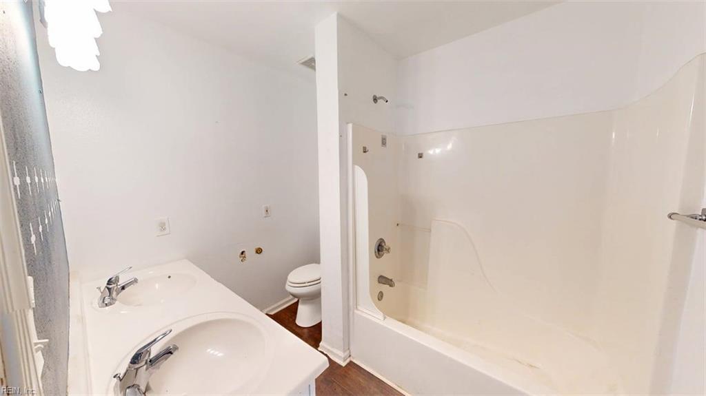 6651 Hudson Ave Property Photo 28