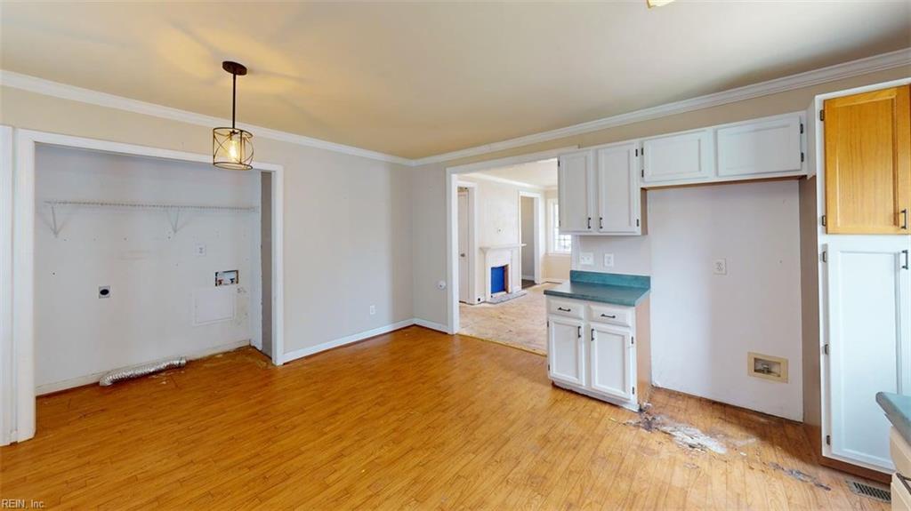 6651 Hudson Ave Property Photo 38