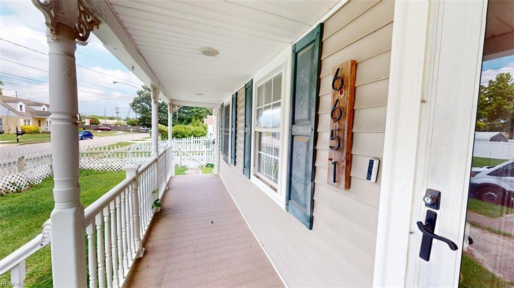 6651 Hudson Ave Property Photo 40