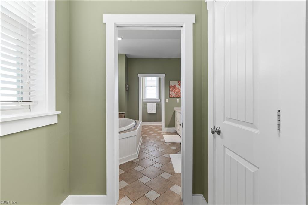 178 Mariners Way Property Photo 30