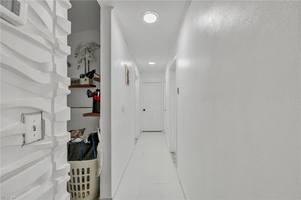 1009 Emporia Ave Property Photo 8