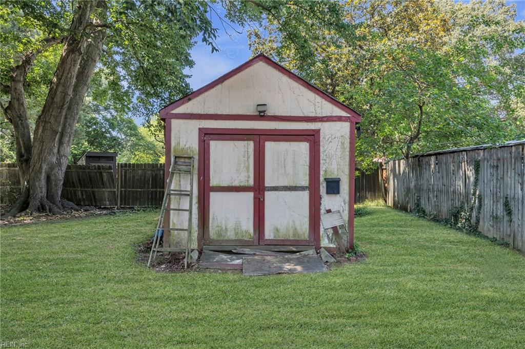 1009 Emporia Ave Property Photo 15