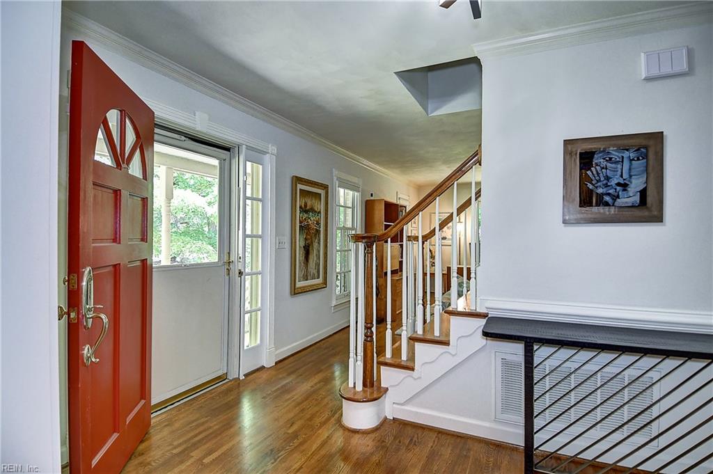 946 Quail Run Quay Property Photo 8