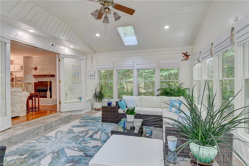 946 Quail Run Quay Property Photo 17