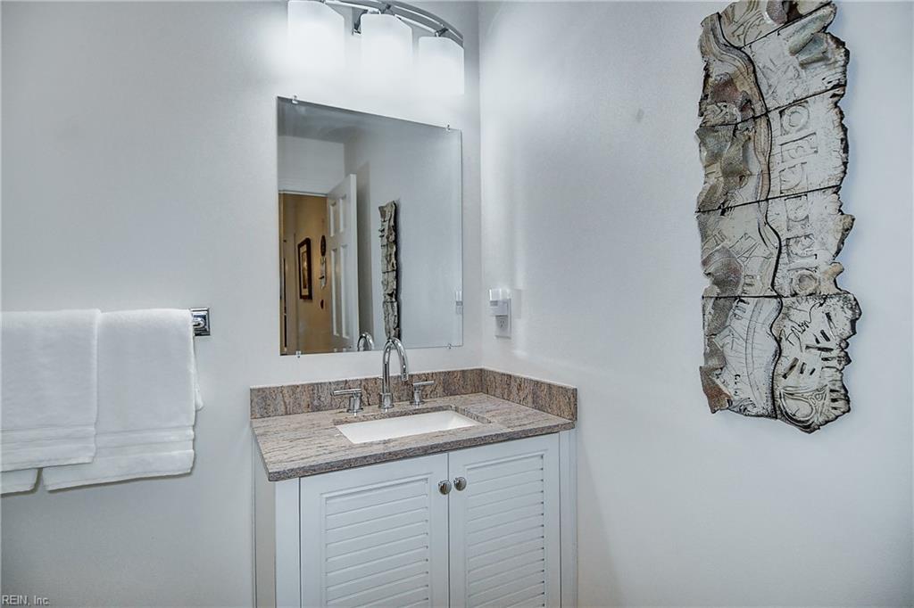 946 Quail Run Quay Property Photo 27