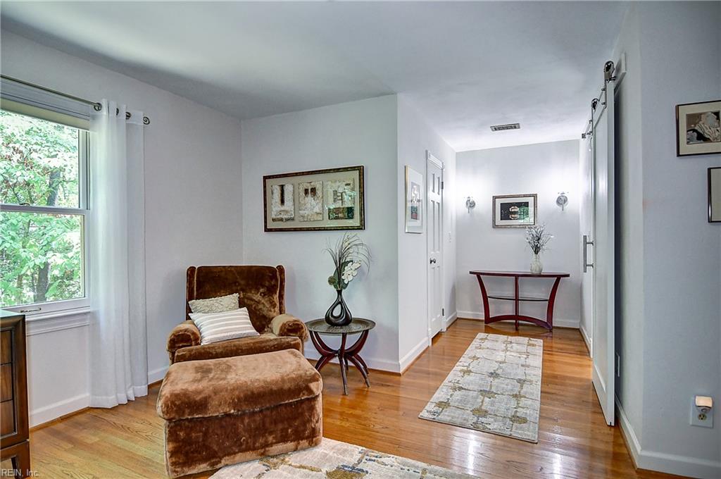 946 Quail Run Quay Property Photo 31