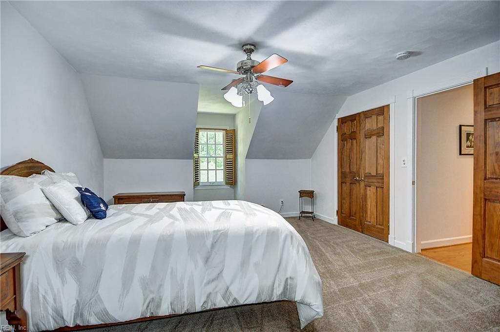 946 Quail Run Quay Property Photo 32