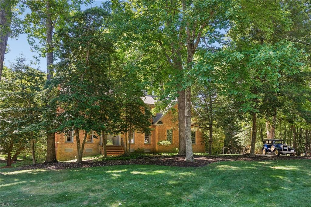 2305 W Island Rd Property Photo 4