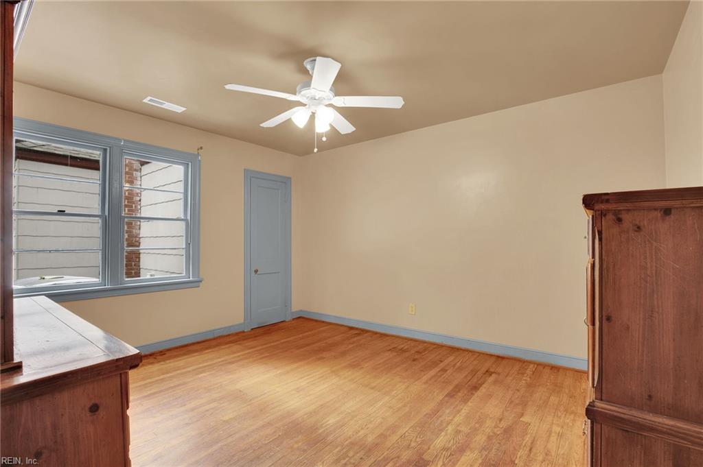 19100 Eltham Rd Property Photo 4