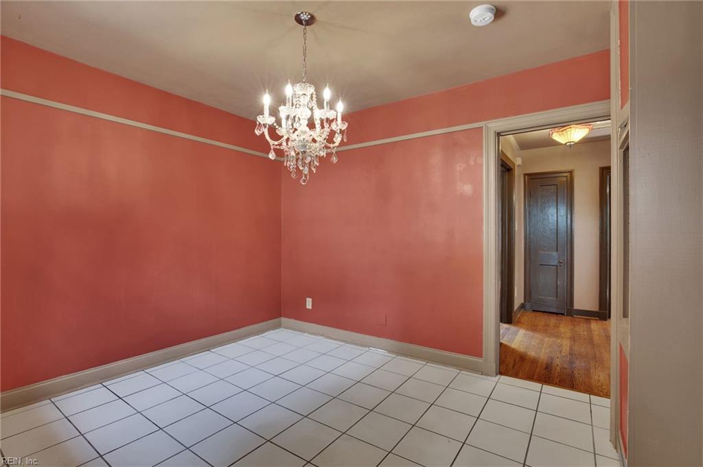 19100 Eltham Rd Property Photo 13