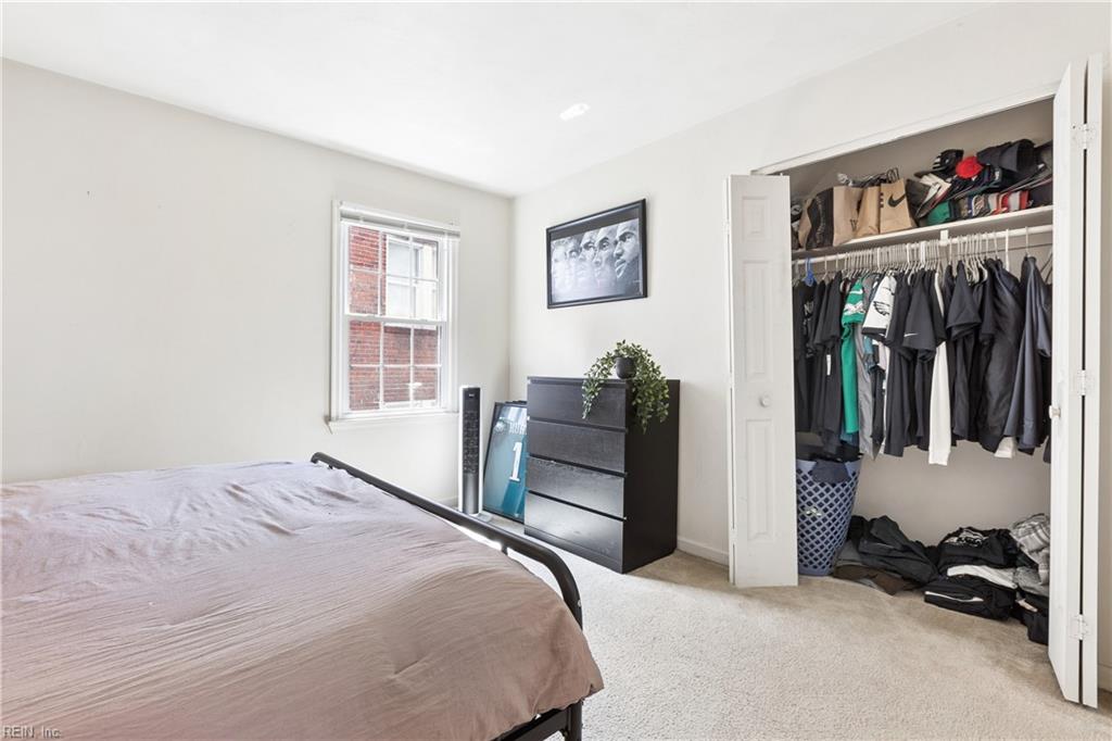 1304 Stockley Gdns Property Photo 19