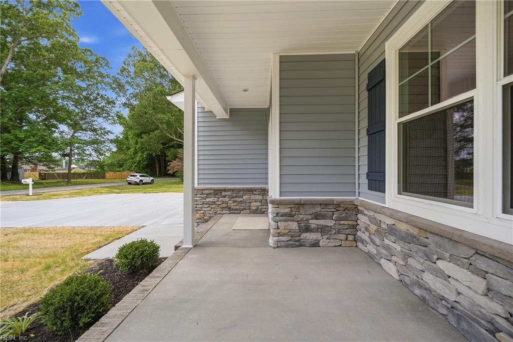 3620 Parr Ln Property Photo 5