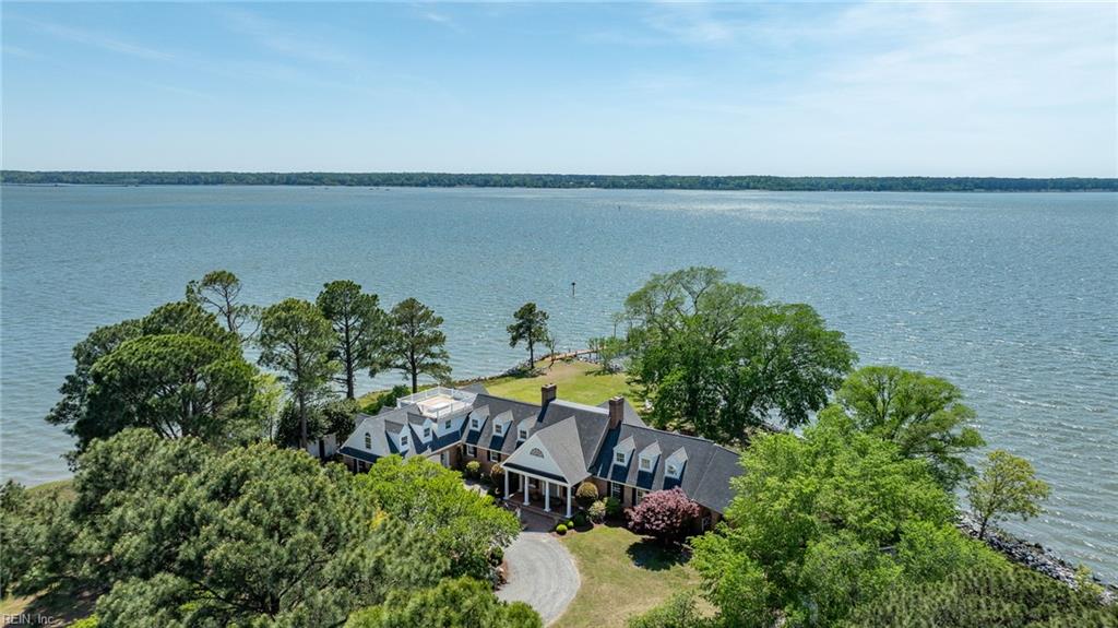 6454 Carmines Island Ln Property Photo 1