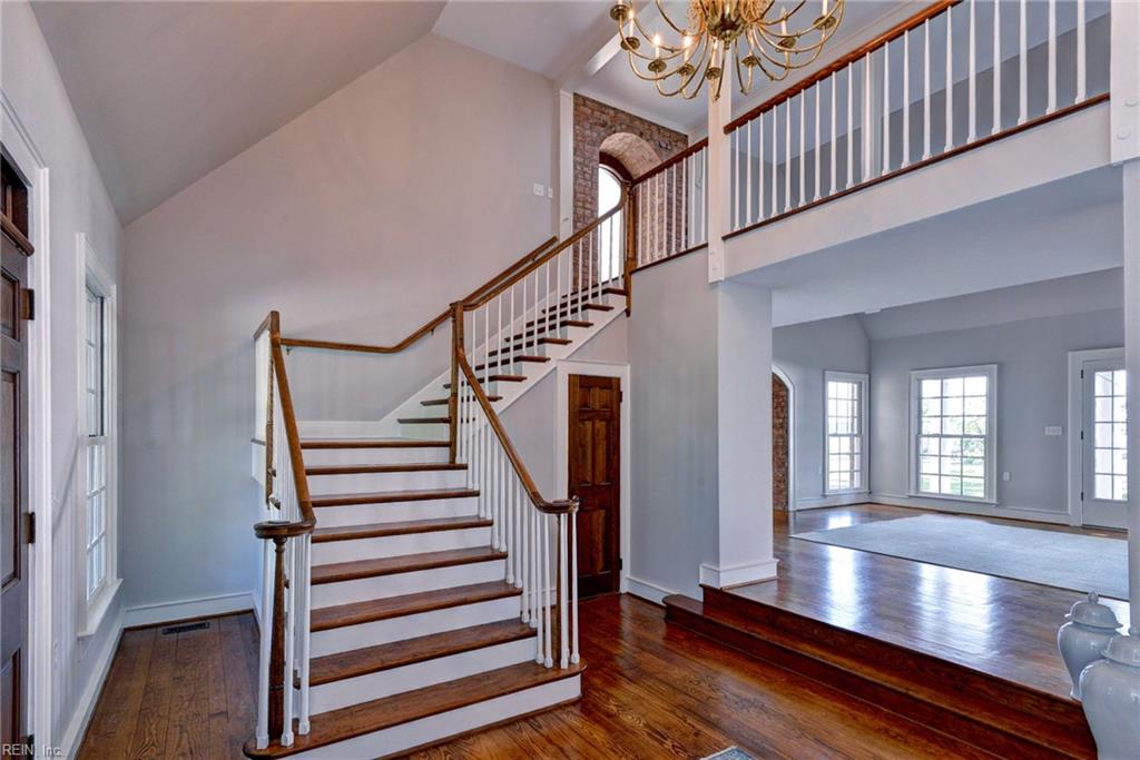6454 Carmines Island Ln Property Photo 6
