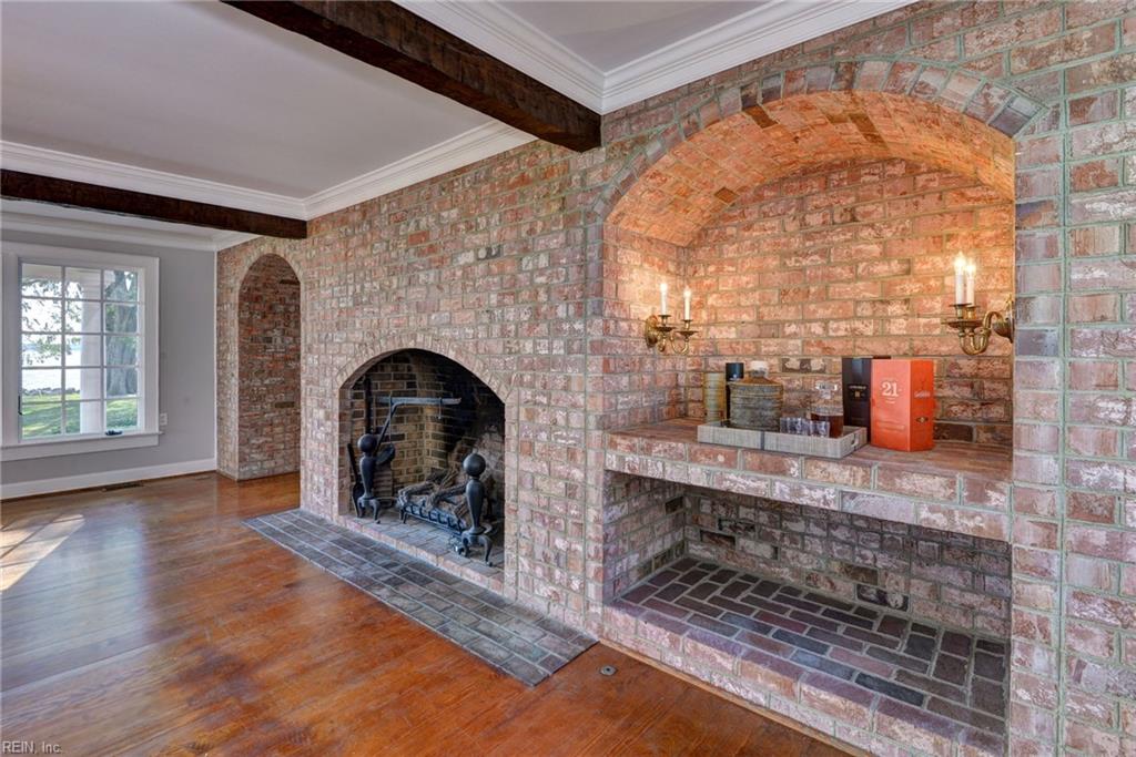 6454 Carmines Island Ln Property Photo 14