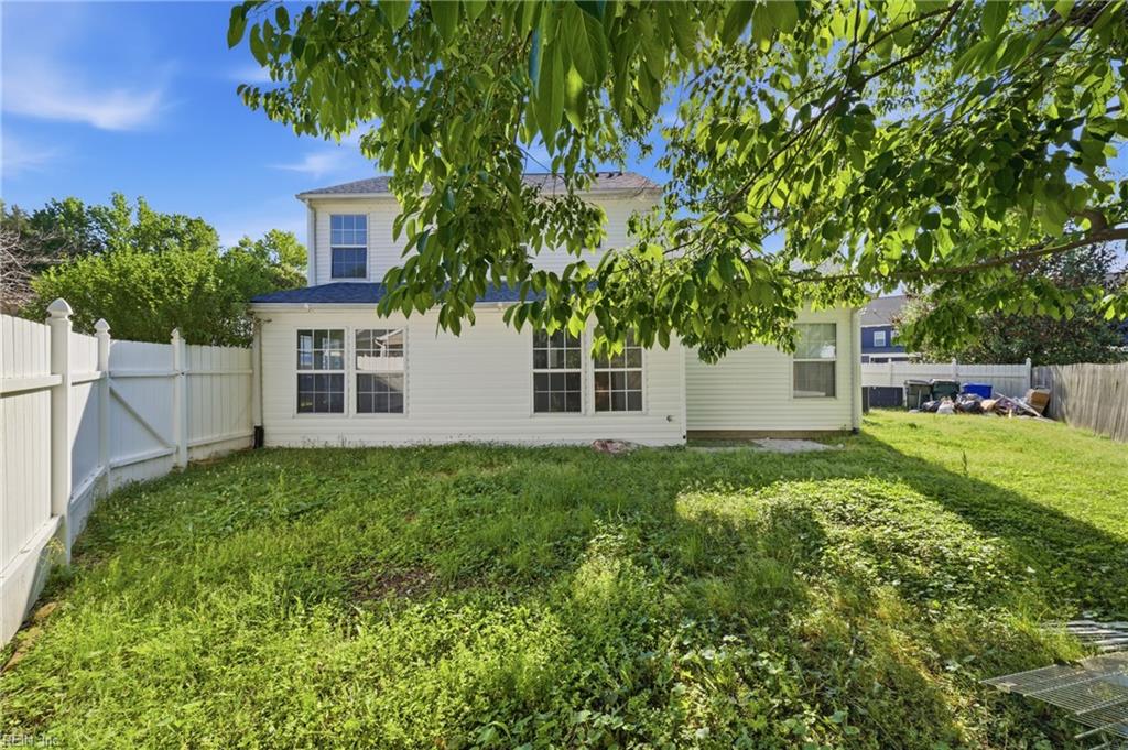 1711 N River Creek Lndg Property Photo 5