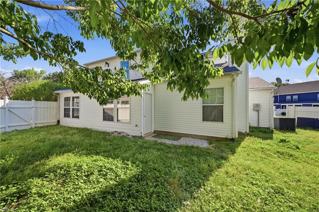 1711 N River Creek Lndg Property Photo 6