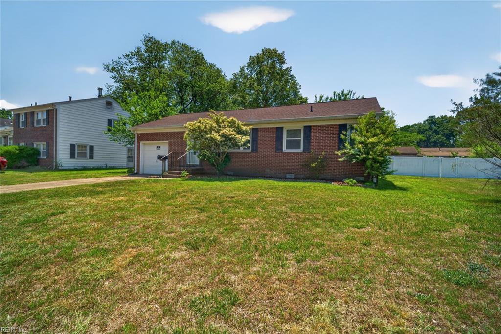 200 Valirey Dr Property Photo 3