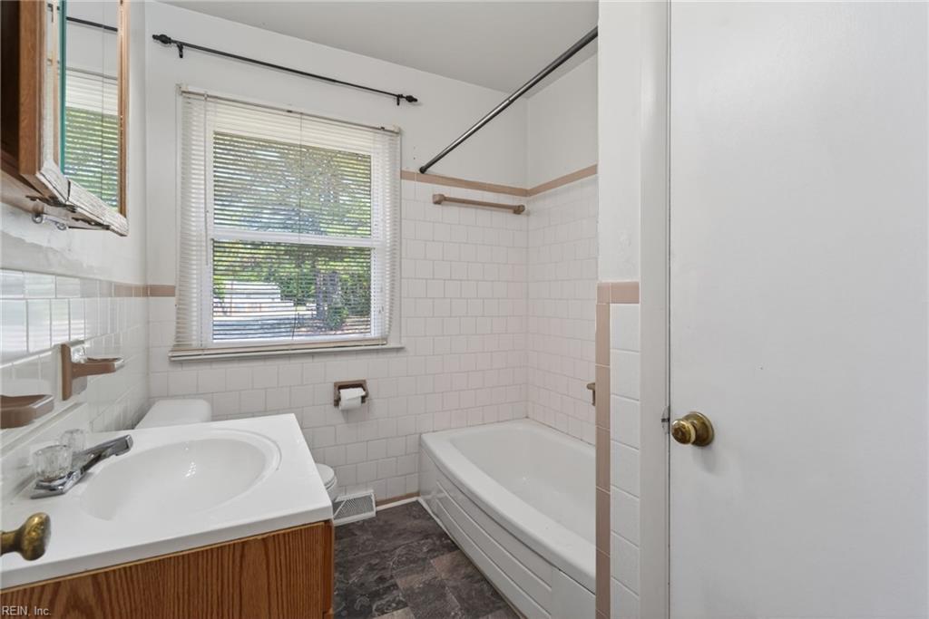 200 Valirey Dr Property Photo 20