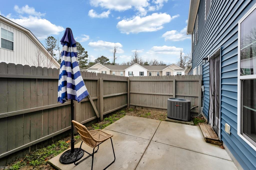 1233 Parkley Dr Property Photo 26