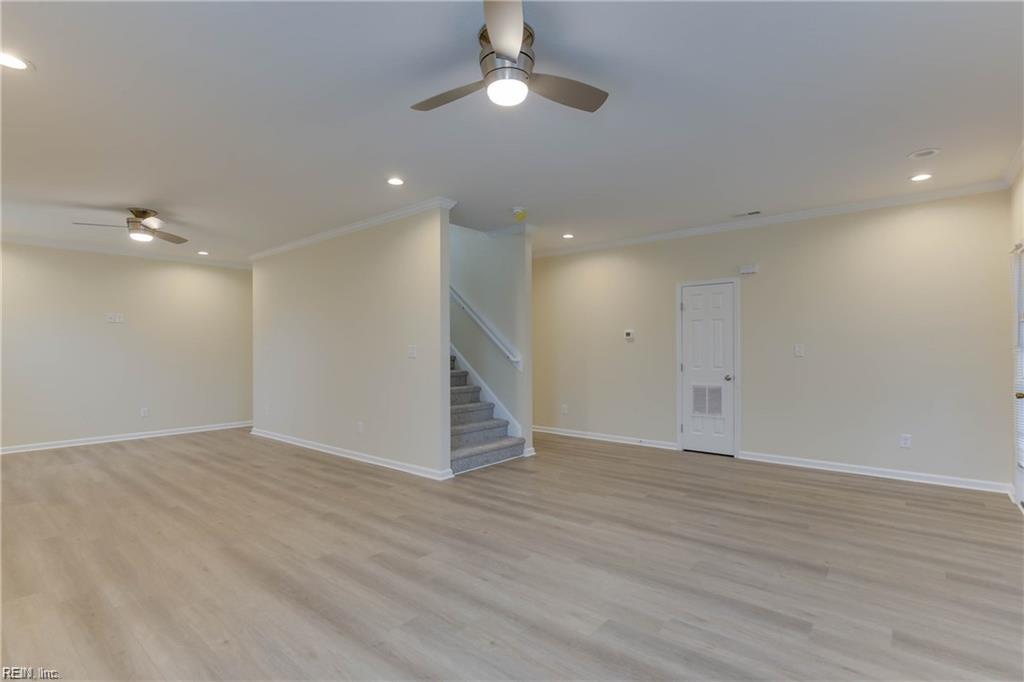 6348 Chesapeake Blvd Property Photo 8