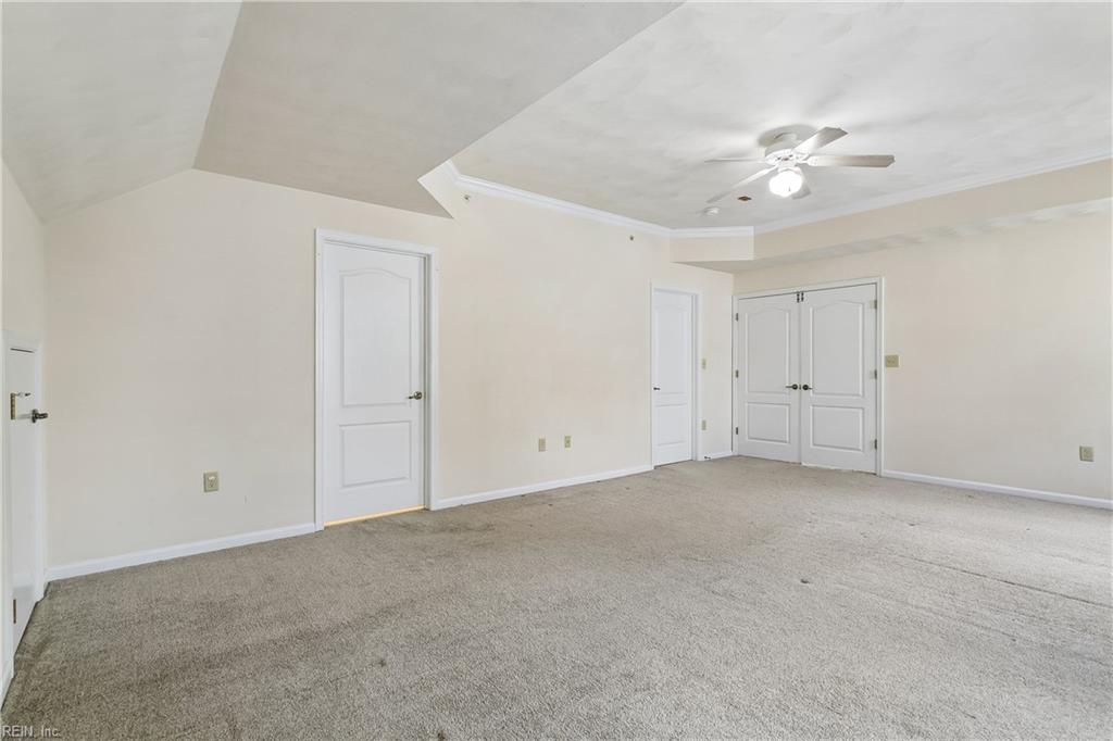 2992 Shore Dr Property Photo 31