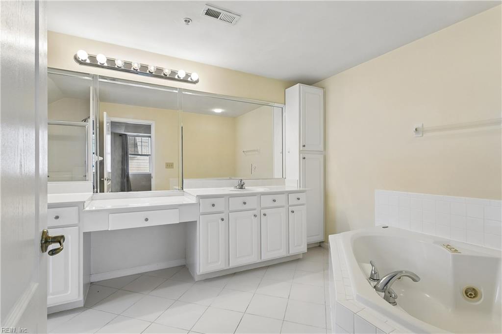 2992 Shore Dr Property Photo 34