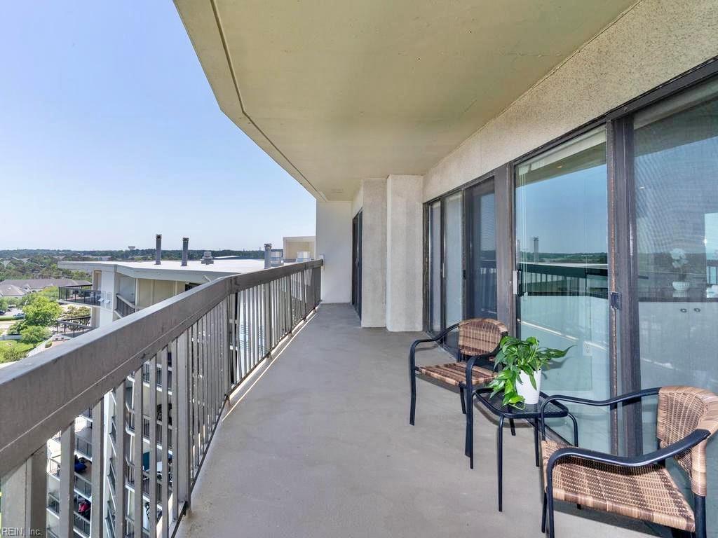 2830 Shore Dr Property Photo 20