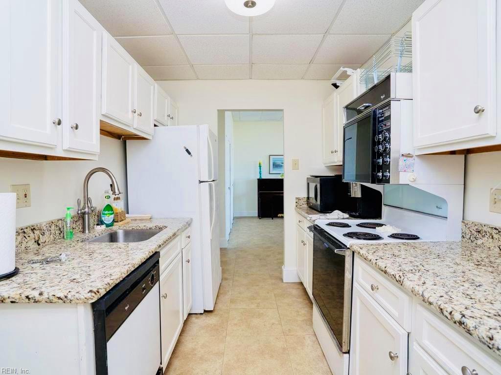 2830 Shore Dr Property Photo 30