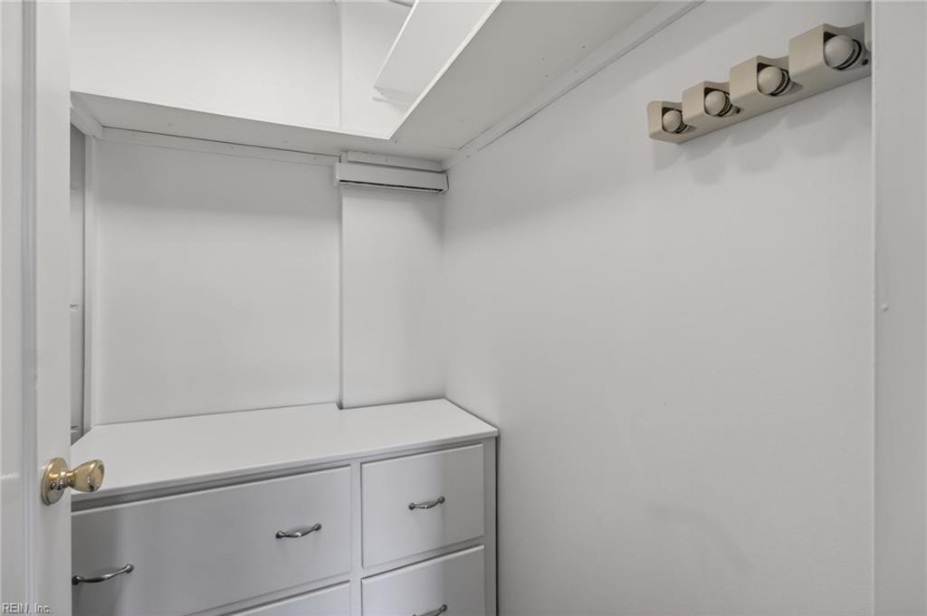 7320 Glenroie Ave Property Photo 33