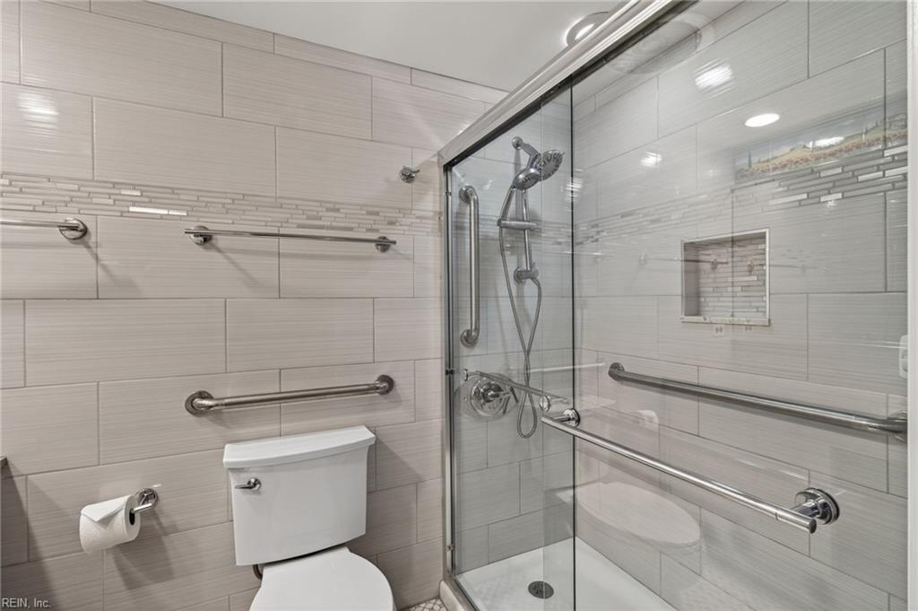 7320 Glenroie Ave Property Photo 34