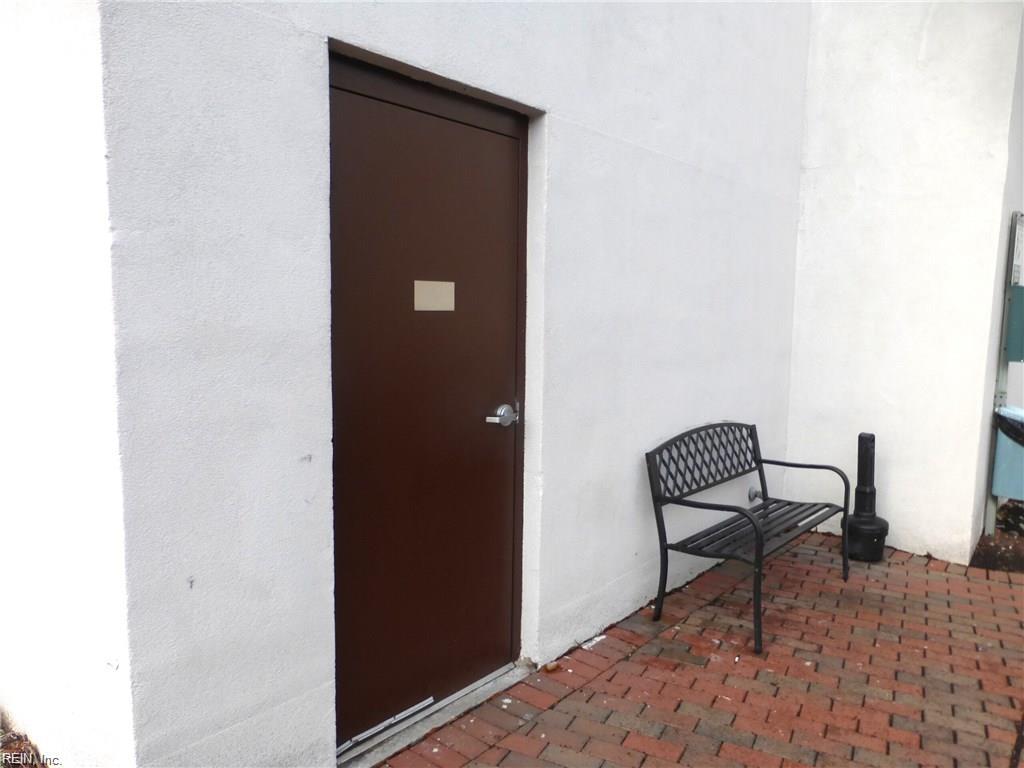 500 Granby St Property Photo 6