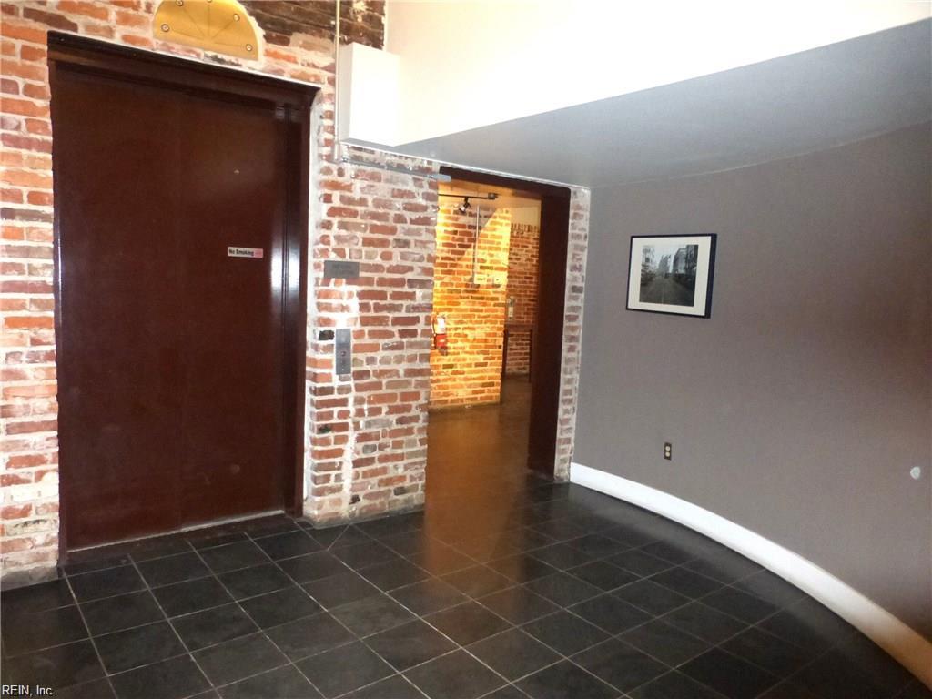 500 Granby St Property Photo 9