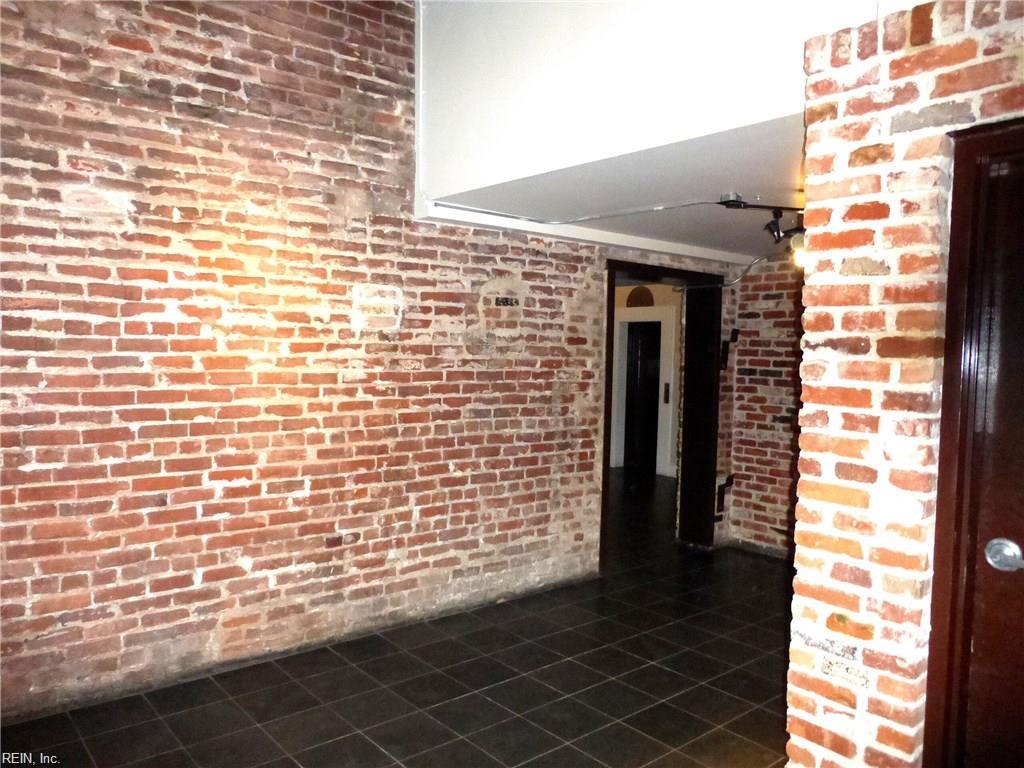 500 Granby St Property Photo 10