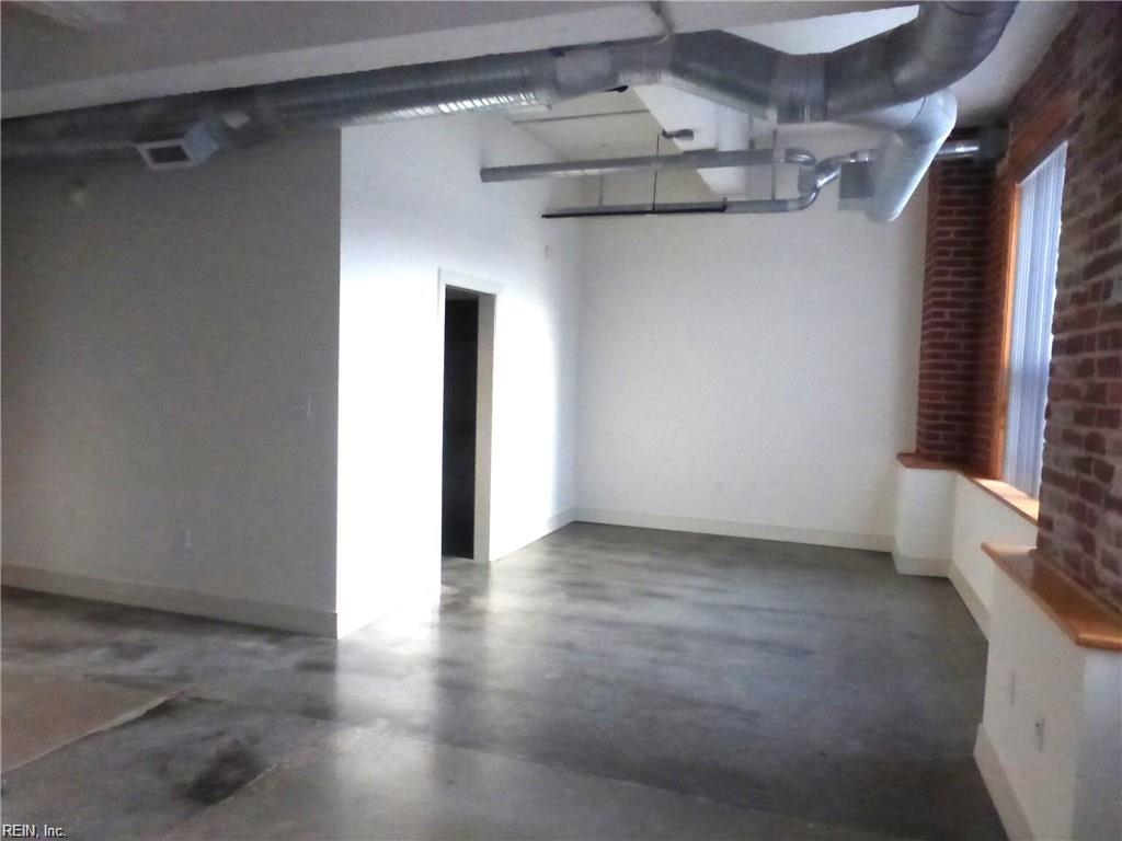 500 Granby St Property Photo 16