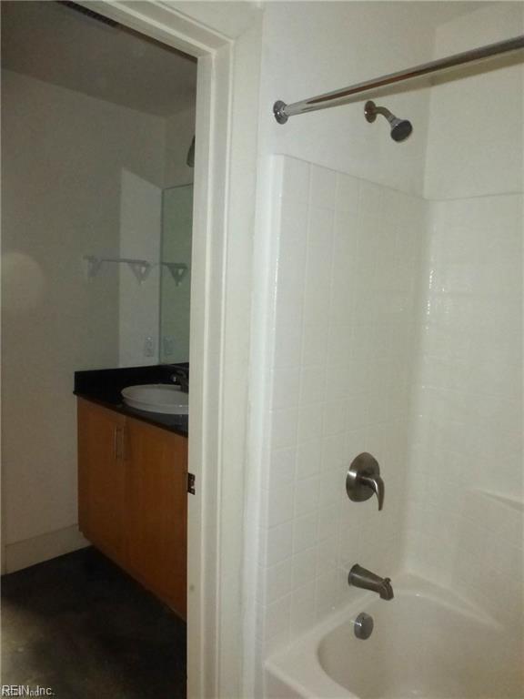 500 Granby St Property Photo 17