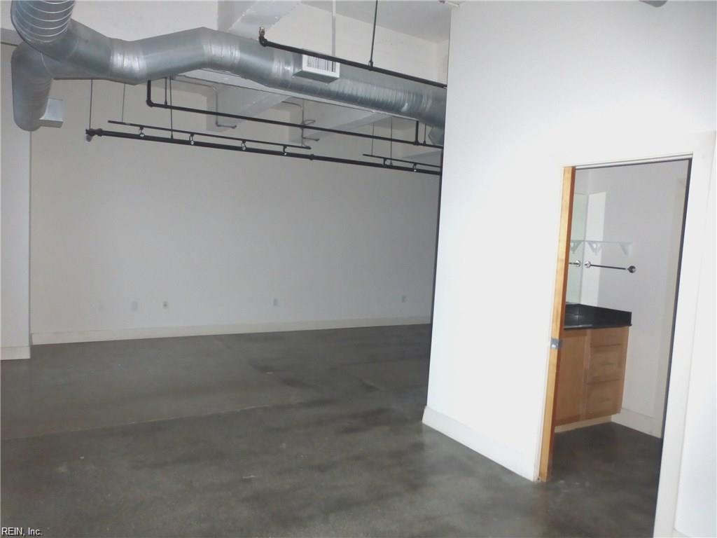 500 Granby St Property Photo 21