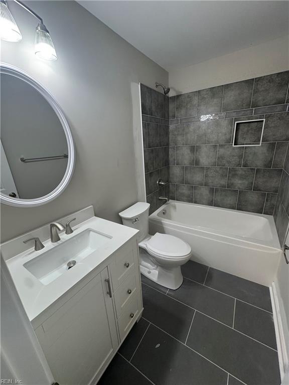 637 Grimes Rd Property Photo 8