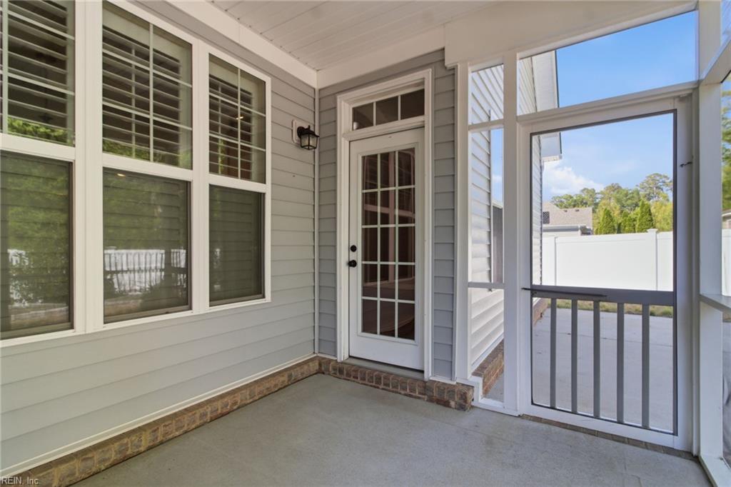 1352 Auburn Hill Dr Property Photo 22