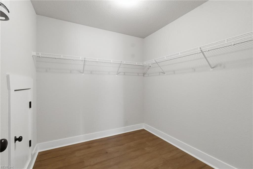 1352 Auburn Hill Dr Property Photo 38