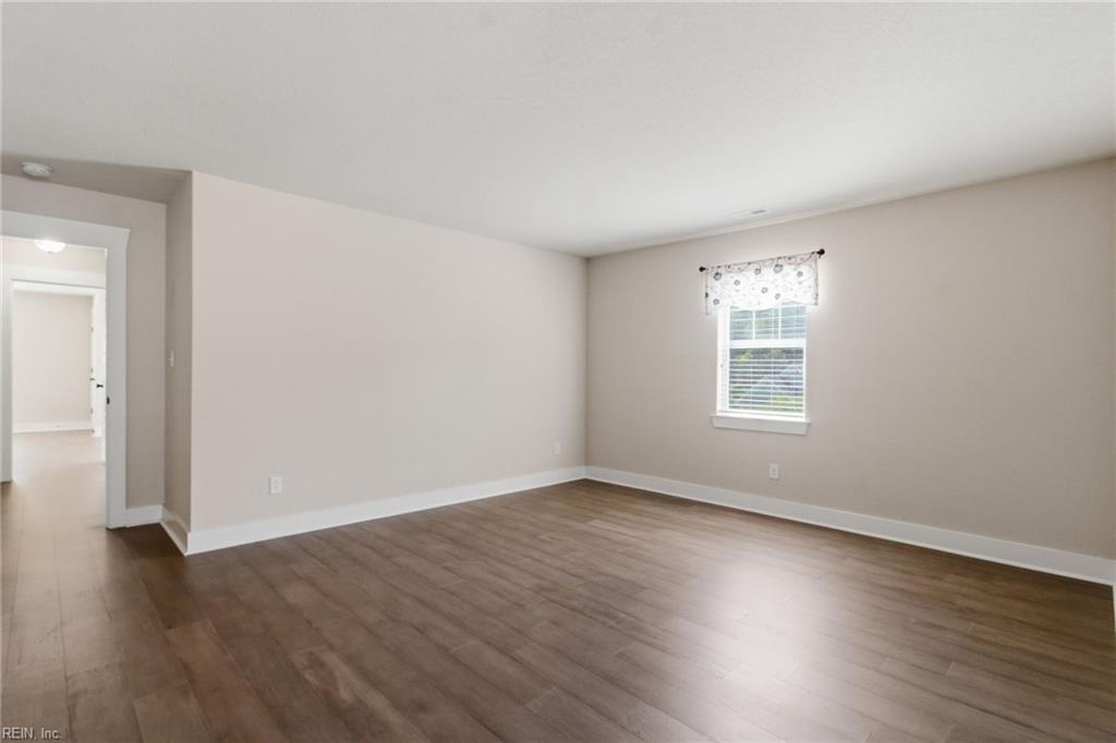 1352 Auburn Hill Dr Property Photo 39