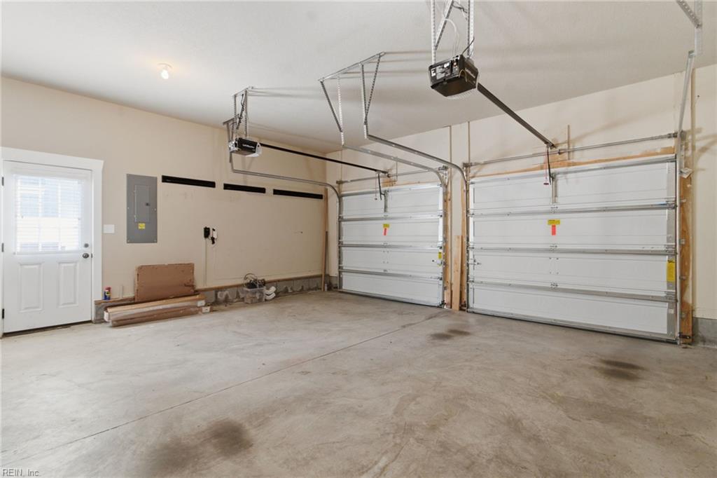 1352 Auburn Hill Dr Property Photo 43