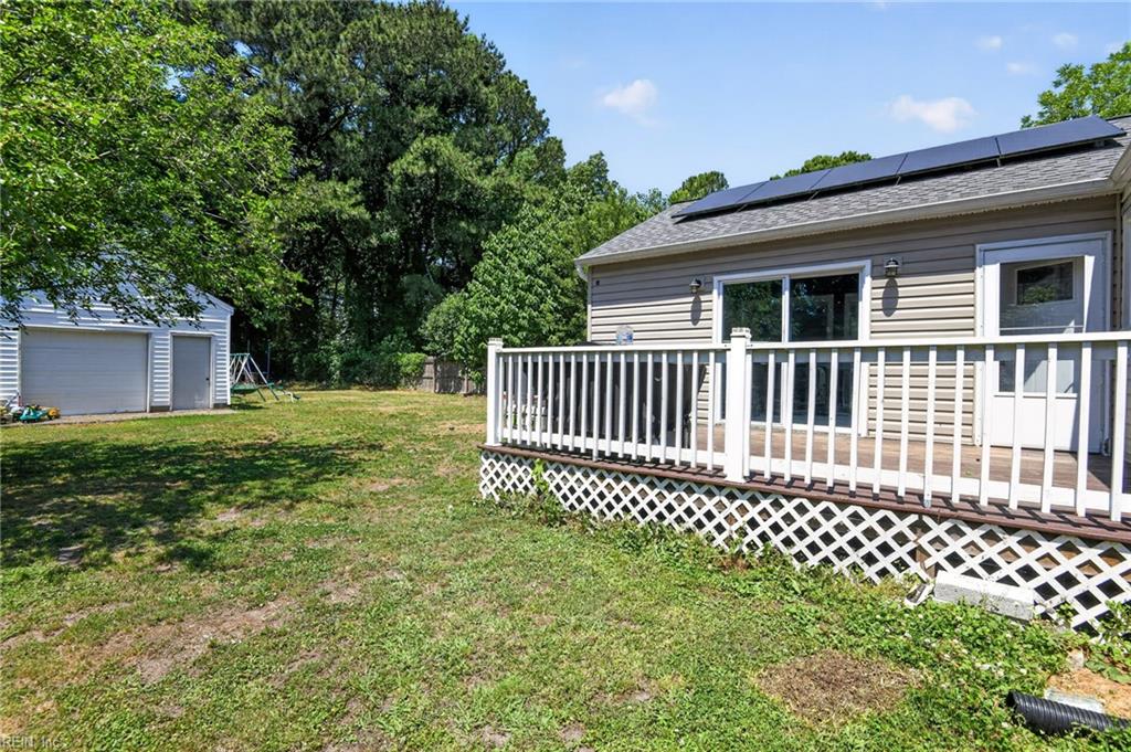 3441 Wellington St Property Photo 6