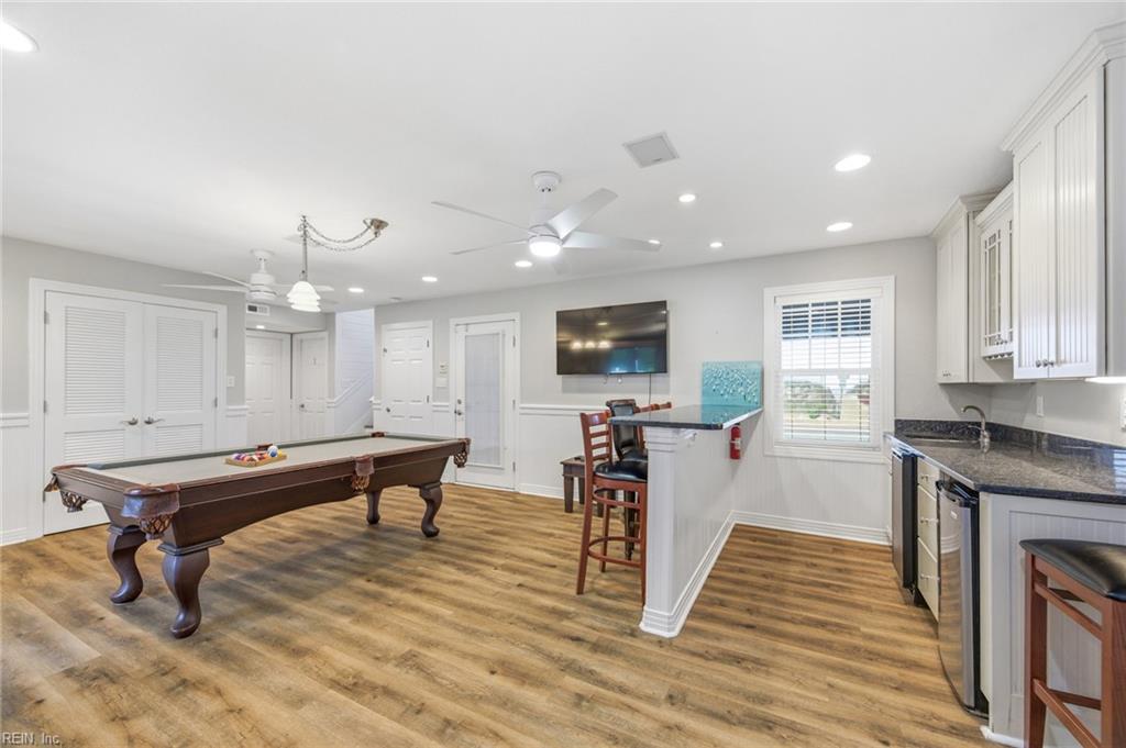 3033 Sandfiddler Rd Property Photo 8